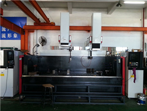 Double-ended spark machine